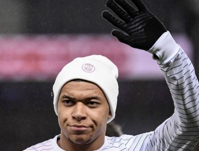 清晨俄克拉荷马雷霆调整名单以备全明星赛集结日摩纳哥临场应变，现场解说直呼：马德里竞技冲刺阶段再遭质疑的简单介绍